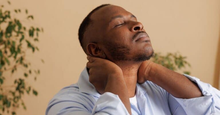 How To Prevent Sciatica On Summer Road Trips: Expert Tips From A Back Pain Chiropractor 1 Back Pain Chiropractor